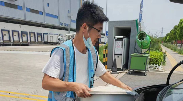 和记AG平台娱乐官网物流好饭碗事业部-蔡晨波